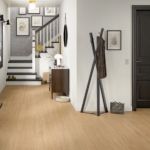 el2152-02pi-ap-ph-flo-hallway-classic-wv4.jpg