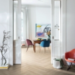 el2161-02pi-ap-ph-flo-hallway-herringbone-wv4-scaled.jpg