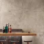 S014BLU-blow-ground-9mm-pub-restaurant-003