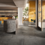 S068Forme-Antracite-80x80-Majolica-Lux-Ocra-Brick-Bianco-Assoluto-Antracite-Amb-Ristorante